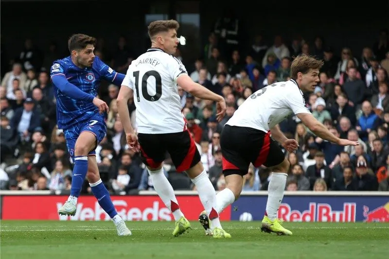 Fulham quyết tâm giành điểm trước Chelsea